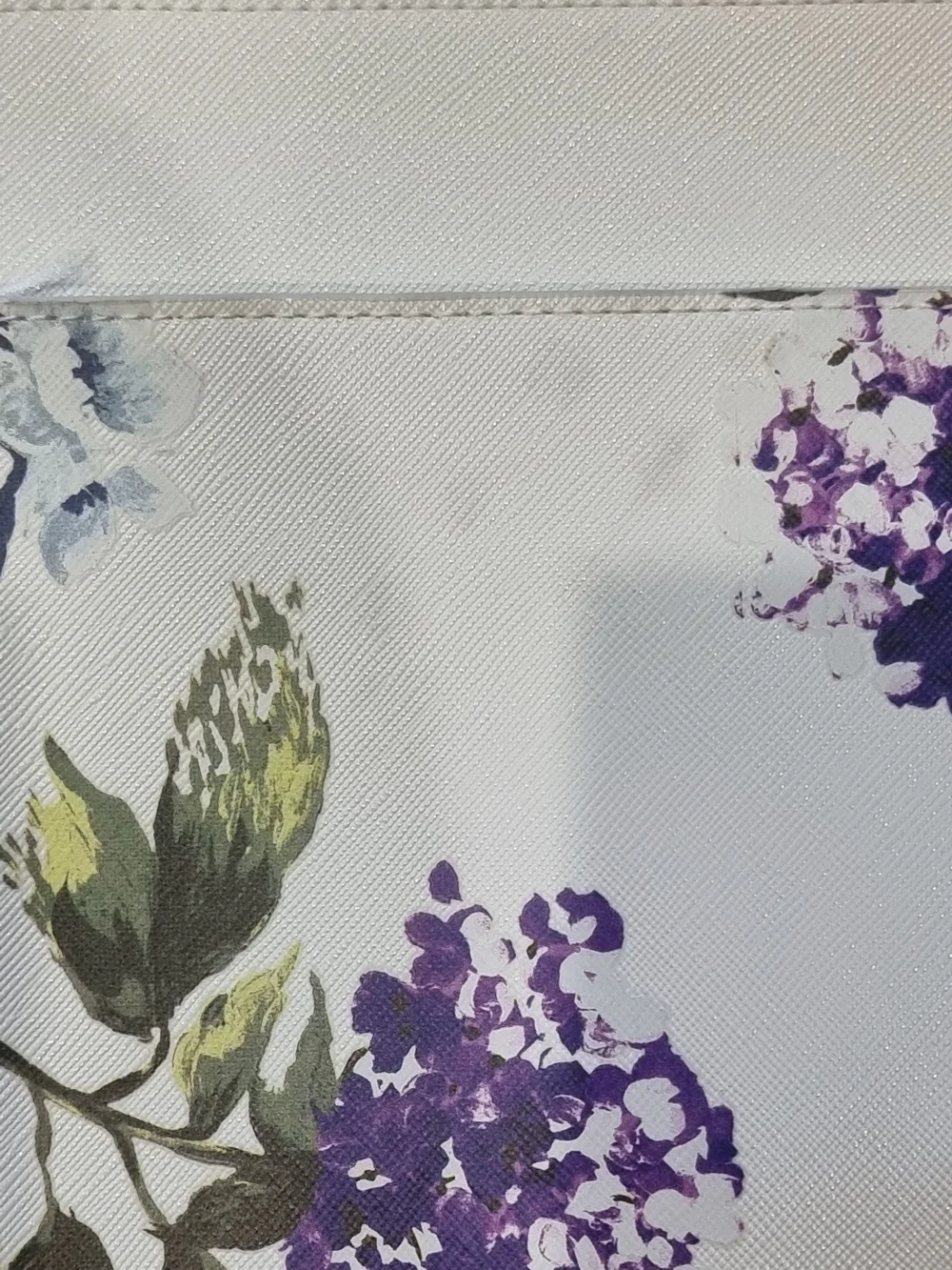 WHITE HOUSE BLACK MARKET WRISTEL White Floral and Plum Floral Clutch Set - Picture 6 of 16